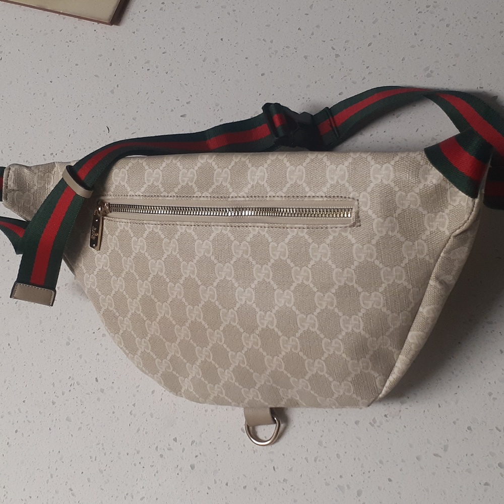 IVORY GG Fun Bum pac handbag